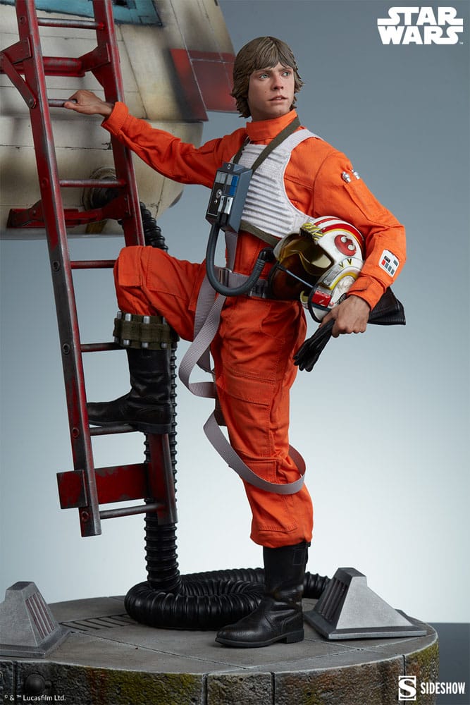 Star Wars statuette Premium Format Luke Skywalker & X-Wing: Red Five, Standing By 76 cm